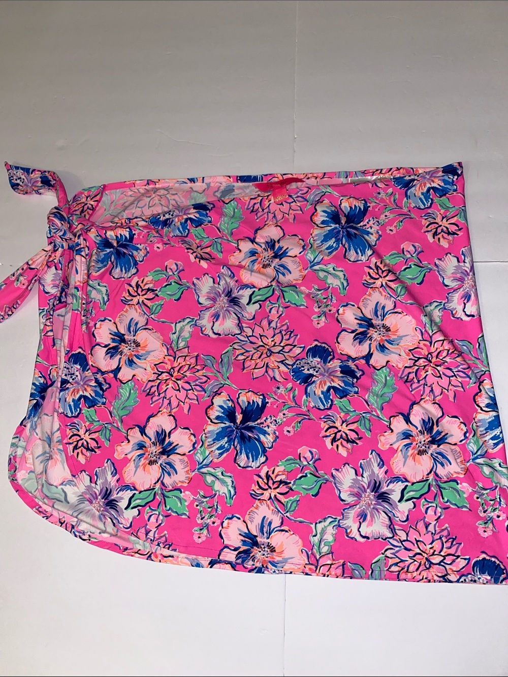 LILLY PULITZER PAXTON Sarong LAST BUD NOT LEAST